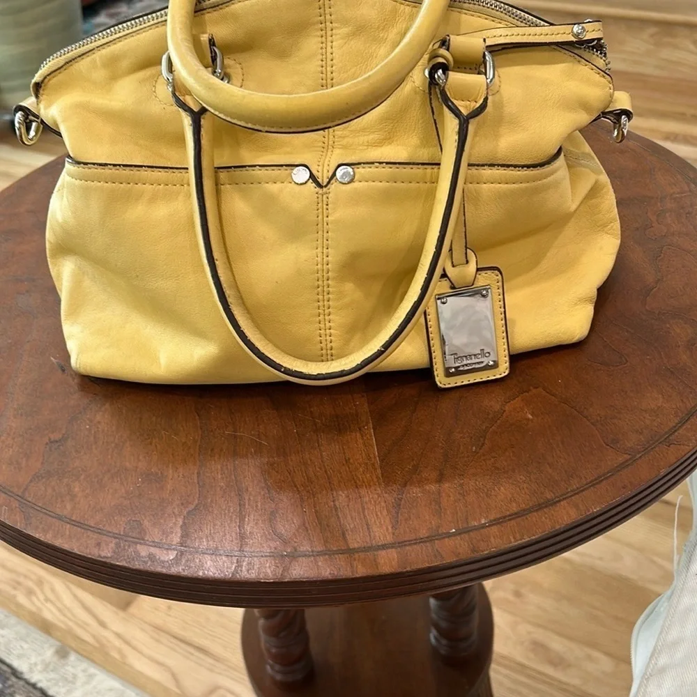 Tignanello bright yellow